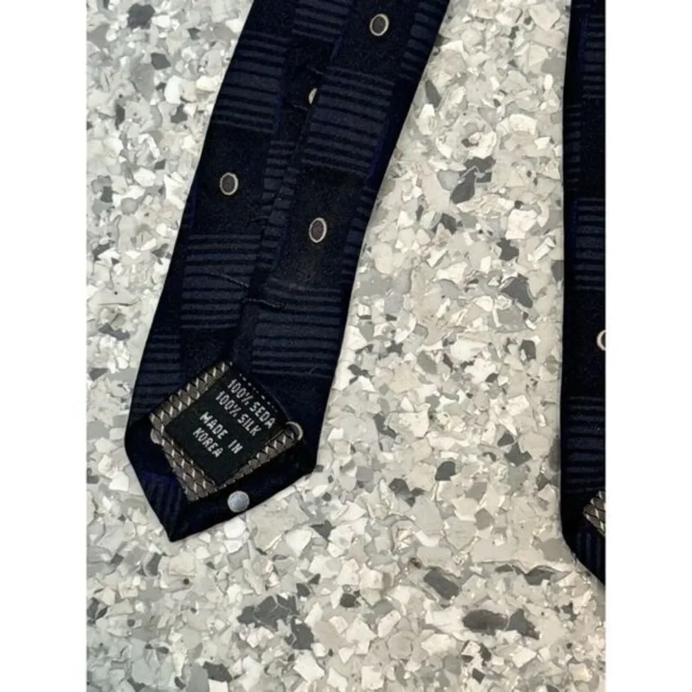Vintage DiMoggio‎ Hand Made Pure Silk Tie Black Gray Blue Geometric Dot Print